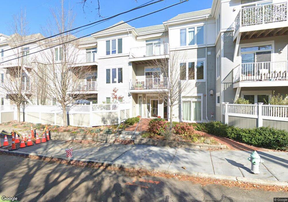 113 Richdale Ave unit 25, Cambridge, MA 02140 - photo 1