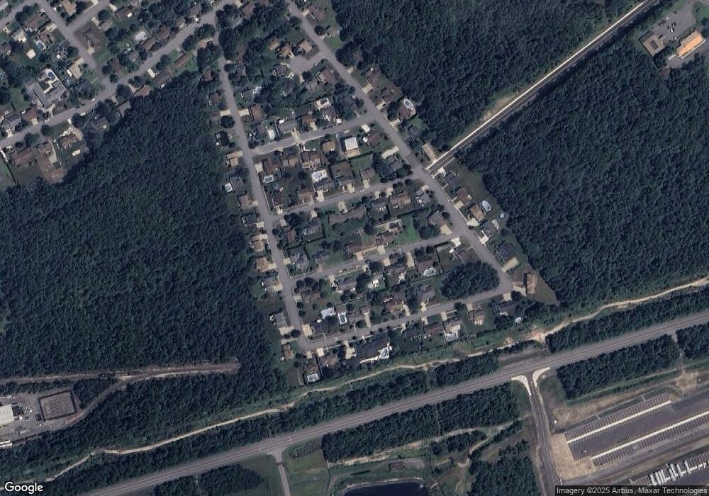 112 Estate Blvd, Hazleton, PA 18201 - photo 1