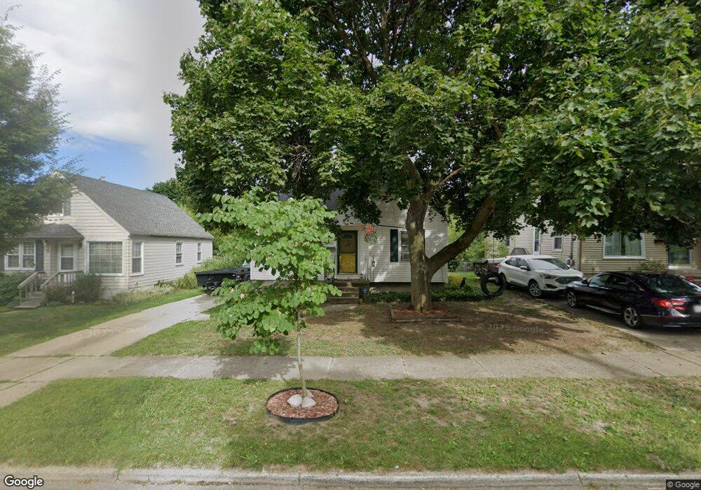 1246 Burke Ave NE, Grand Rapids, MI 49505 - photo 1