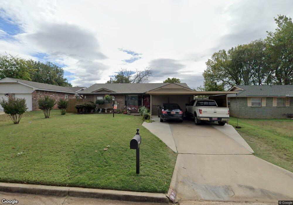 811 E Midland St, Shawnee, OK 74804 - photo 1