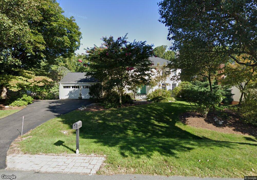 9341 Copenhaver Dr, Potomac, MD 20854 - photo 1