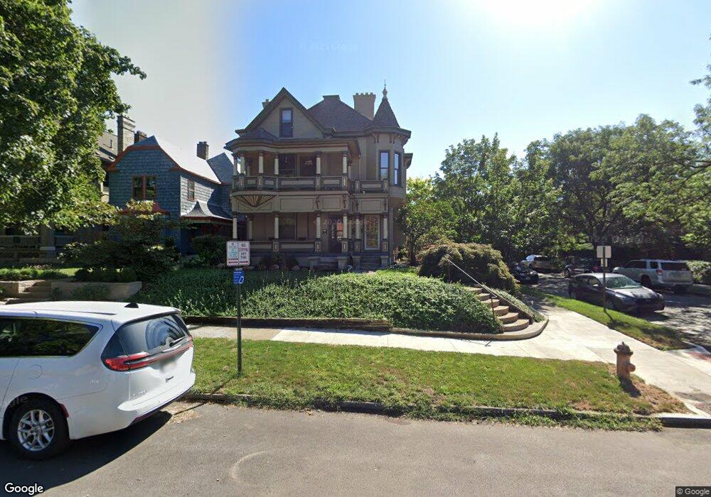 1342 Forsythe Ave unit 342, Columbus, OH 43201 - photo 1