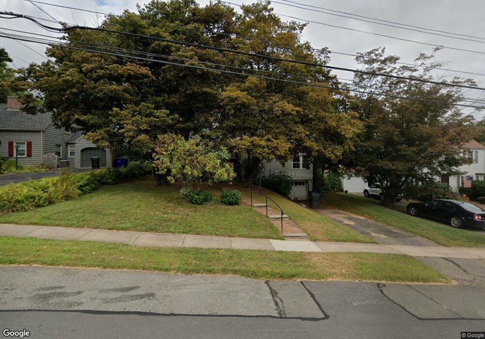 96 Ledgewood Rd, West Hartford, CT 06107 - photo 1