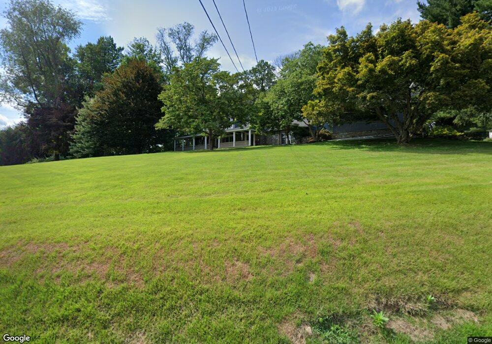 1070 Media Line Rd, Newtown Square, PA 19073 - photo 1