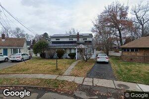 11 Greenwich Dr, Bergenfield, NJ 07621