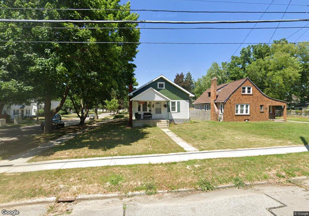 901 Knapp St NE, Grand Rapids, MI 49505 - photo 1