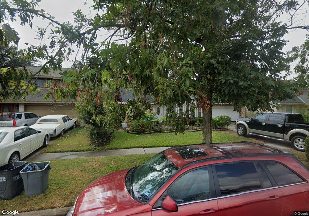 7403 Seton Lake Dr, Houston, TX 77086 - photo 1