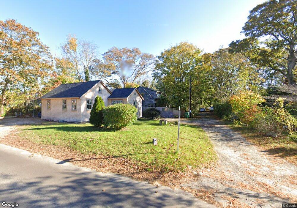 8 Kellys Way, Vineyard Haven, MA 02568 - photo 1