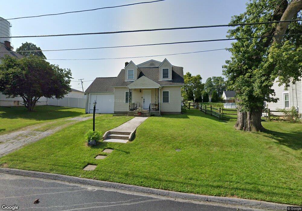 316 E Thomas St, Union Bridge, MD 21791 - photo 1