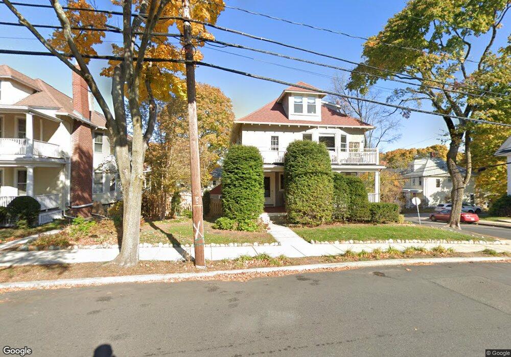 231 Gray St unit 2, Arlington, MA 02476 - photo 1