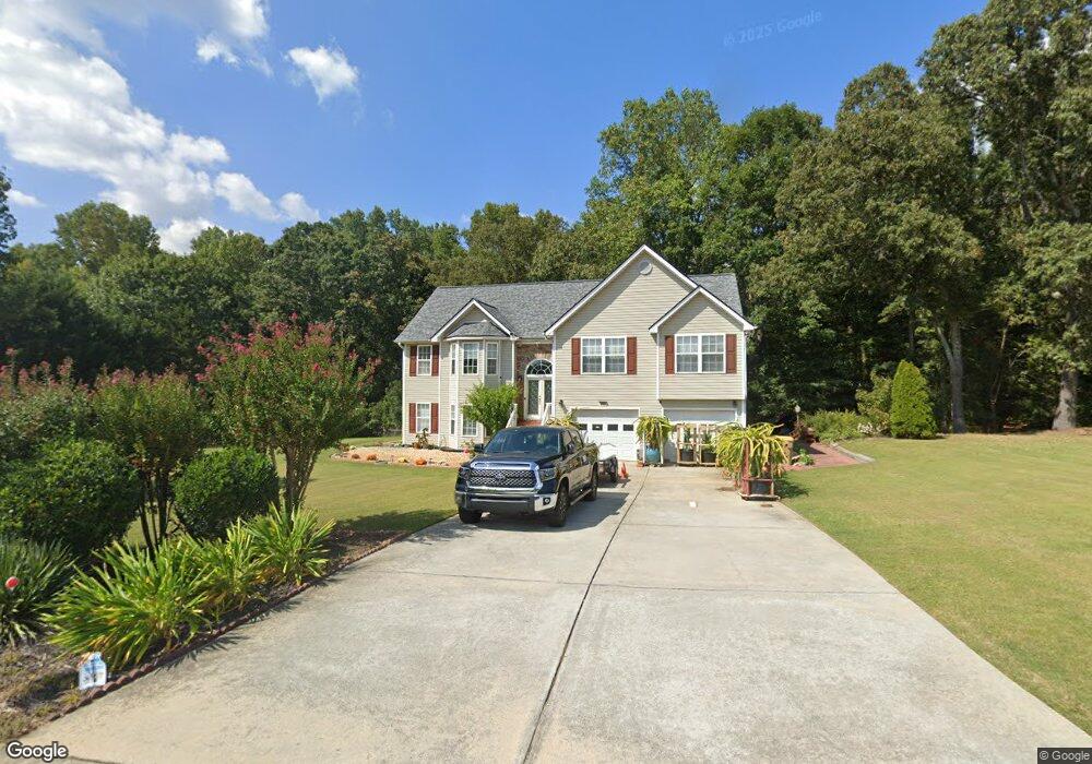 1721 Wyntercreek Ln, Hoschton, GA 30548 - photo 1