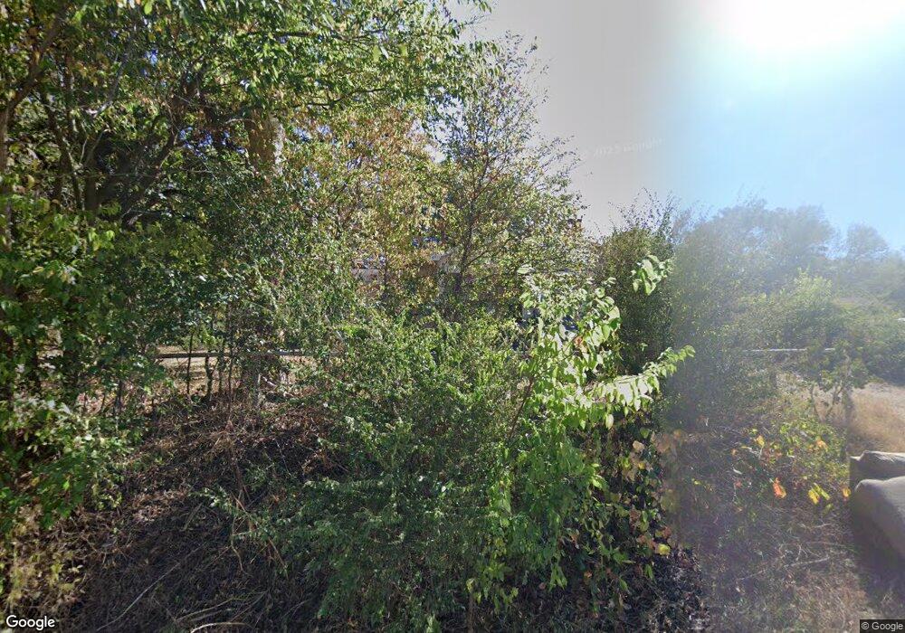 611 E Meacham St, Henryetta, OK 74437 - photo 1