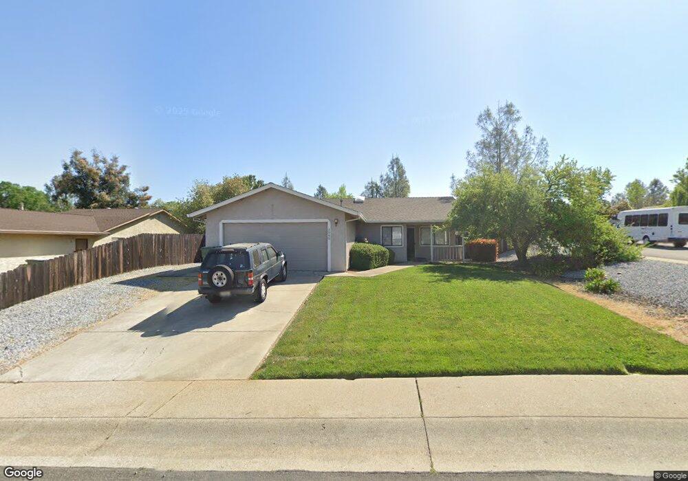 1095 Nighthawk Ln, Redding, CA 96003 - photo 1
