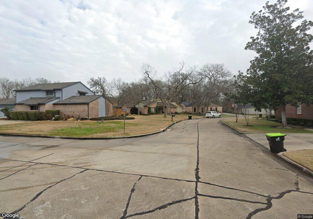 2203 N Belmont Dr, Richmond, TX 77469 - photo 1
