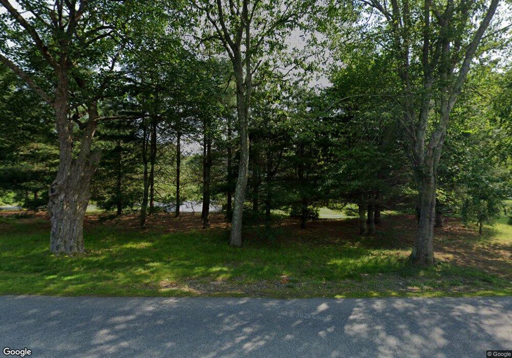 336 Tuckertown Rd, Wakefield, RI 02879 - photo 1