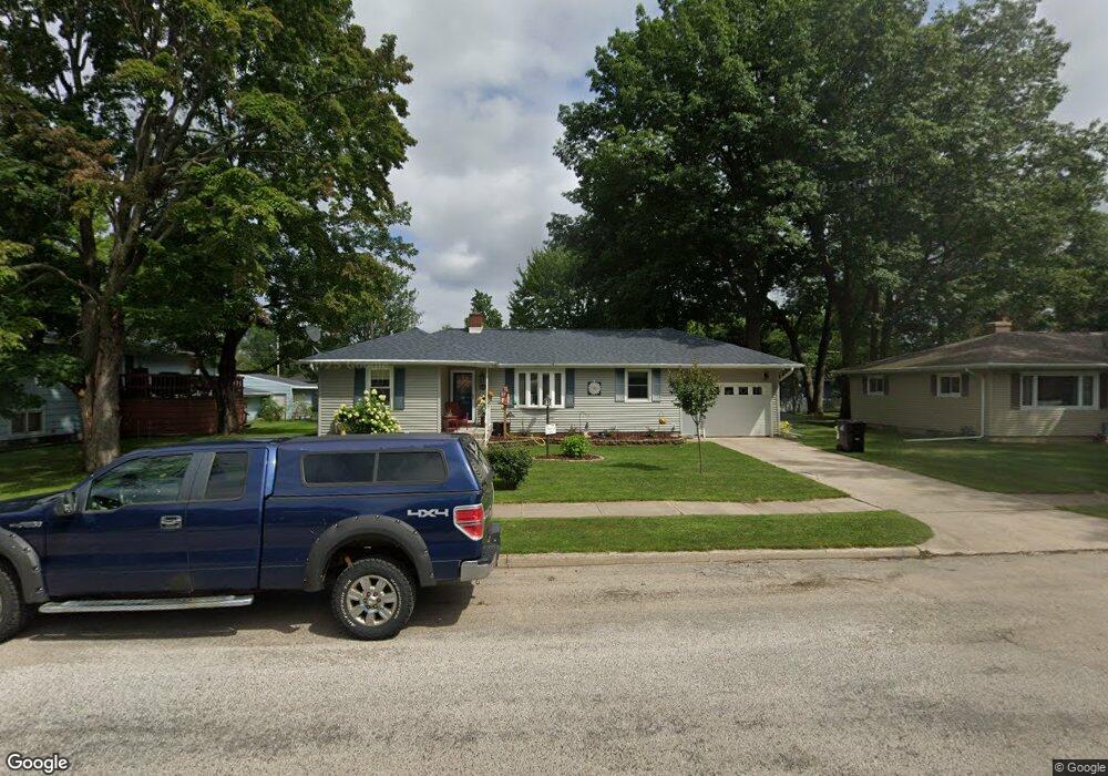 3304 17th St, Menominee, MI 49858 - photo 1