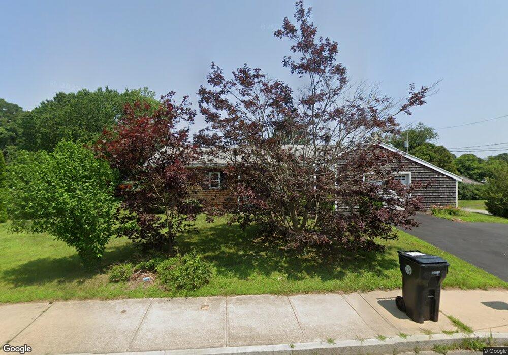 166 Slocum Rd, North Dartmouth, MA 02747 - photo 1