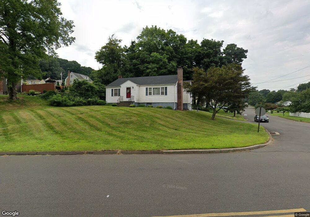 744 Laurel St, East Haven, CT 06512 - photo 1