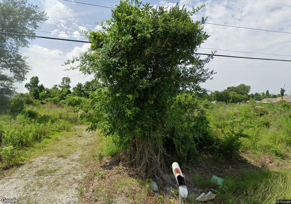 2005 W Prien Lake Rd, Lake Charles, LA 70605 - photo 1