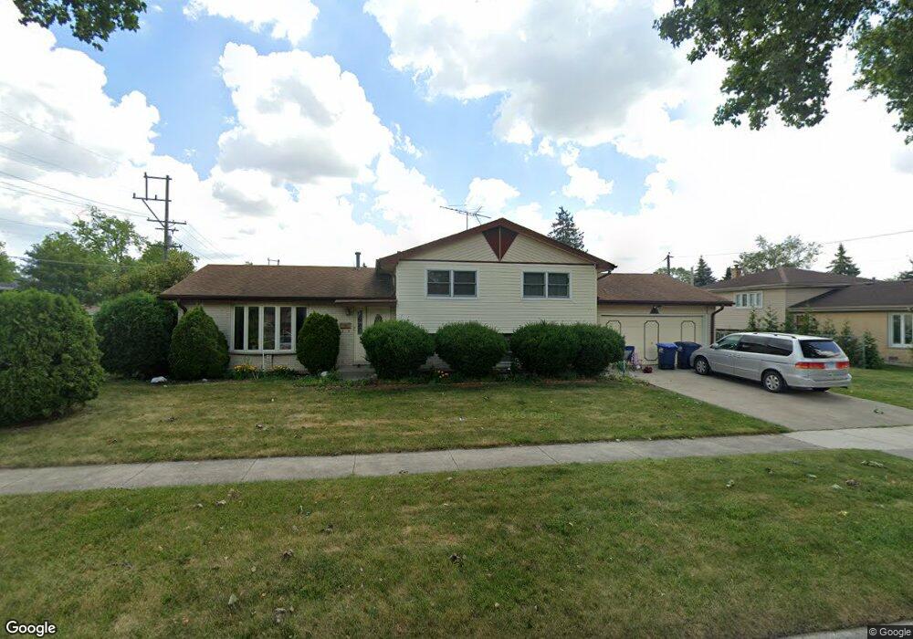 1853 Howard Ave, Des Plaines, IL 60018 - photo 1