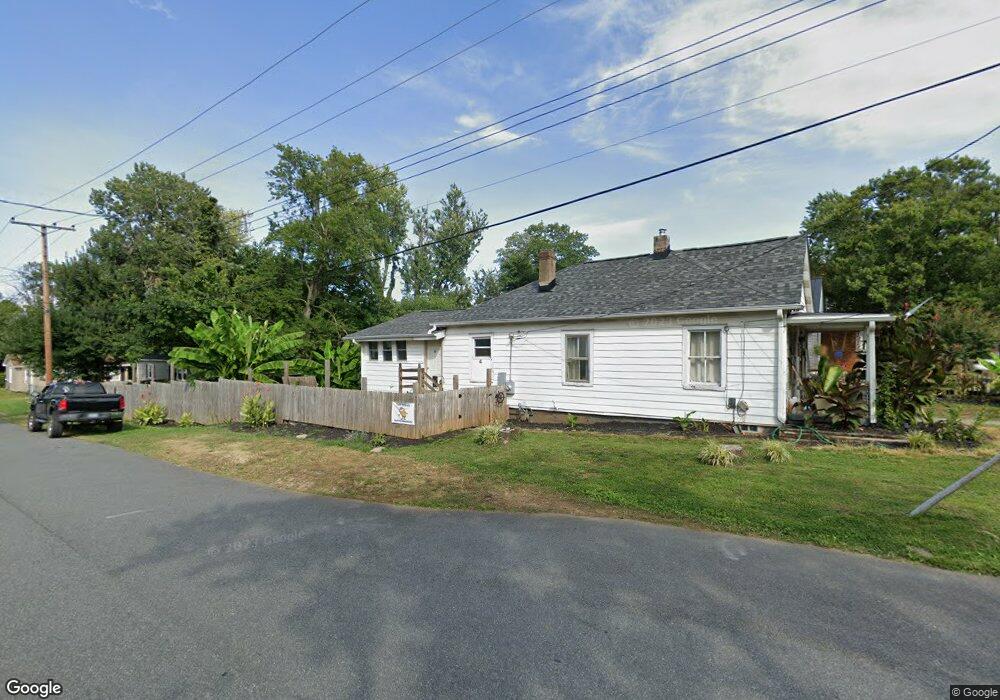 1101 Myrtle St, Charlottesville, VA 22902 - photo 1