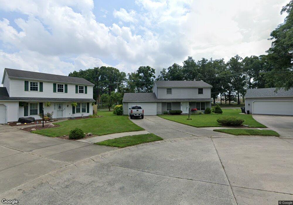 1604 Wane Ct, Fort Wayne, IN 46808 - photo 1