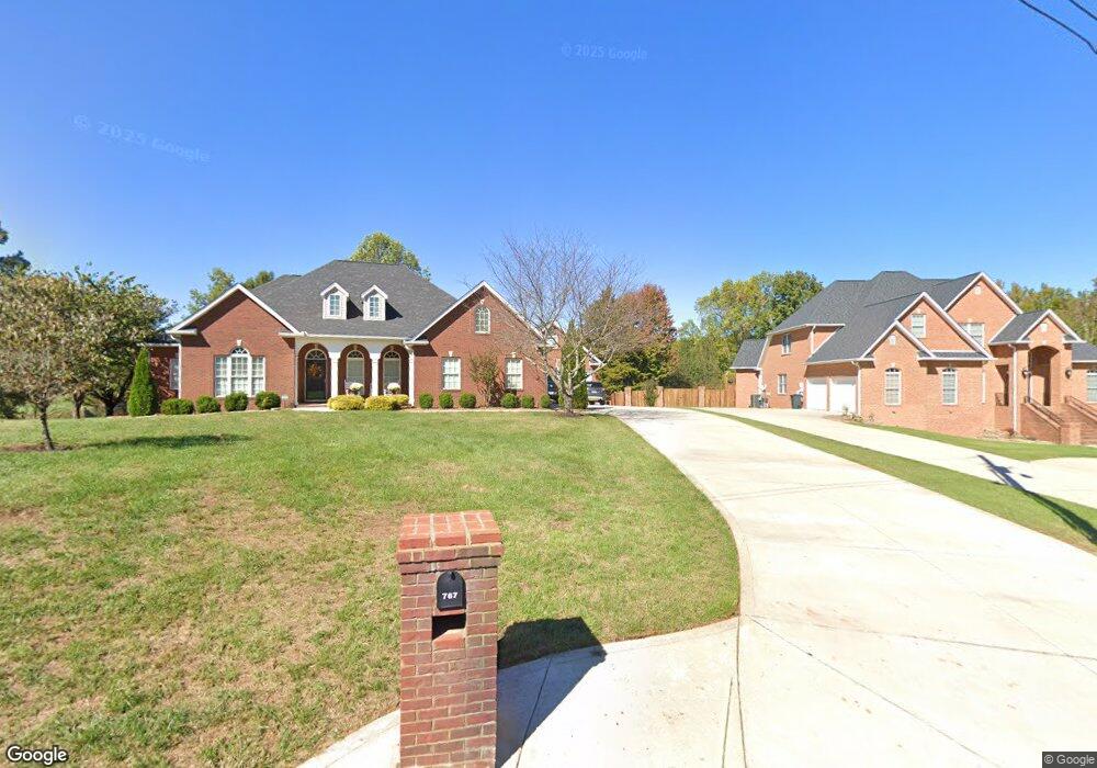 767 Cove View Cir, Cookeville, TN 38506 - photo 1