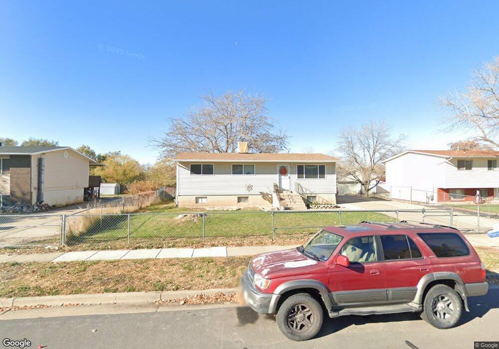 2483 N 890 W, Clearfield, UT 84015 - photo 1