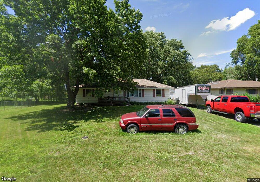 168 E Lockhart St, Niantic, IL 62551 - photo 1