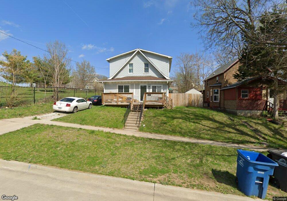 911 26th St, Des Moines, IA 50312 - photo 1