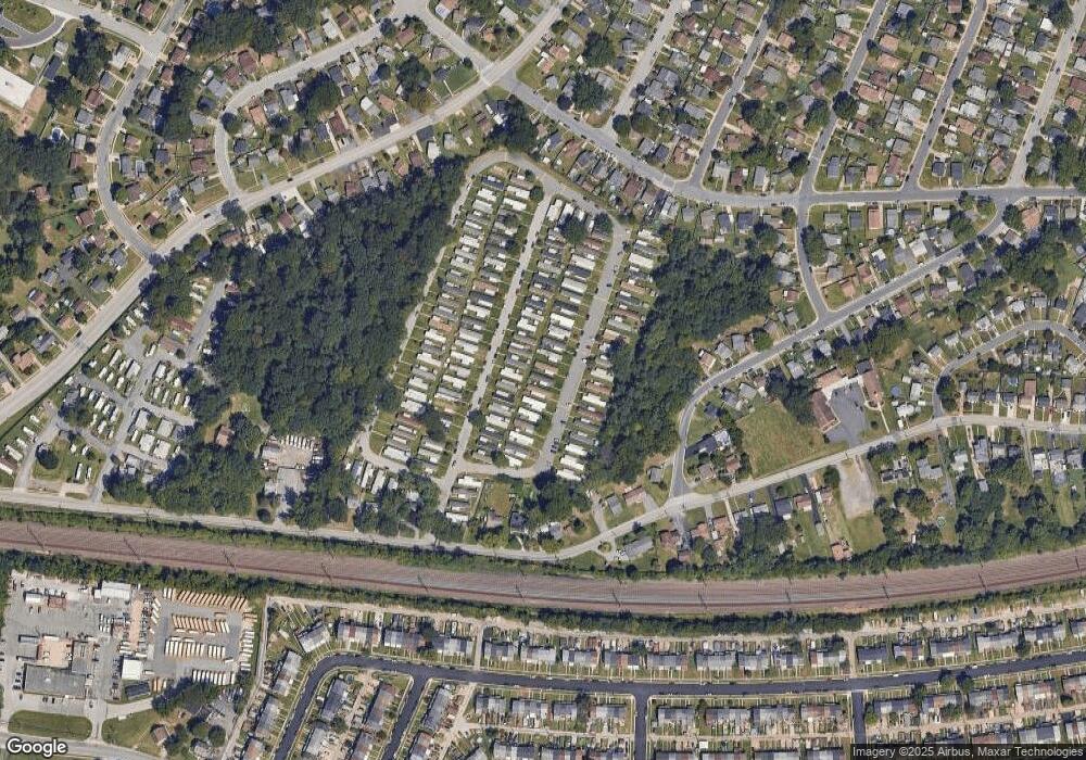 7 Judywood Ln, Essex, MD 21221 - photo 1