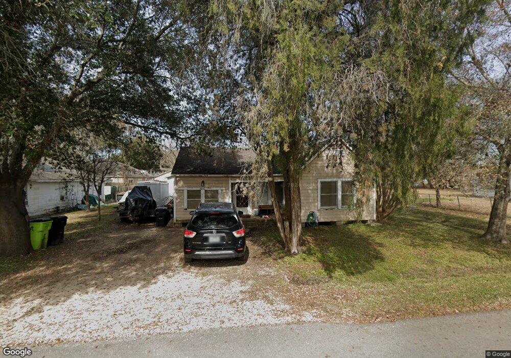 2407 Avenue O, Rosenberg, TX 77471 - photo 1