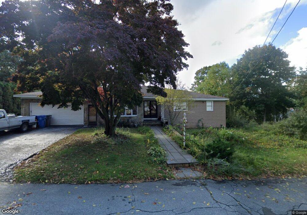 15 Woodstock Ln, Cranston, RI 02920 - photo 1