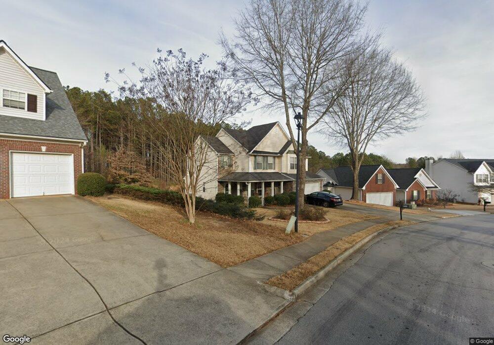 4085 Crescent Walk Ln, Suwanee, GA 30024 - photo 1