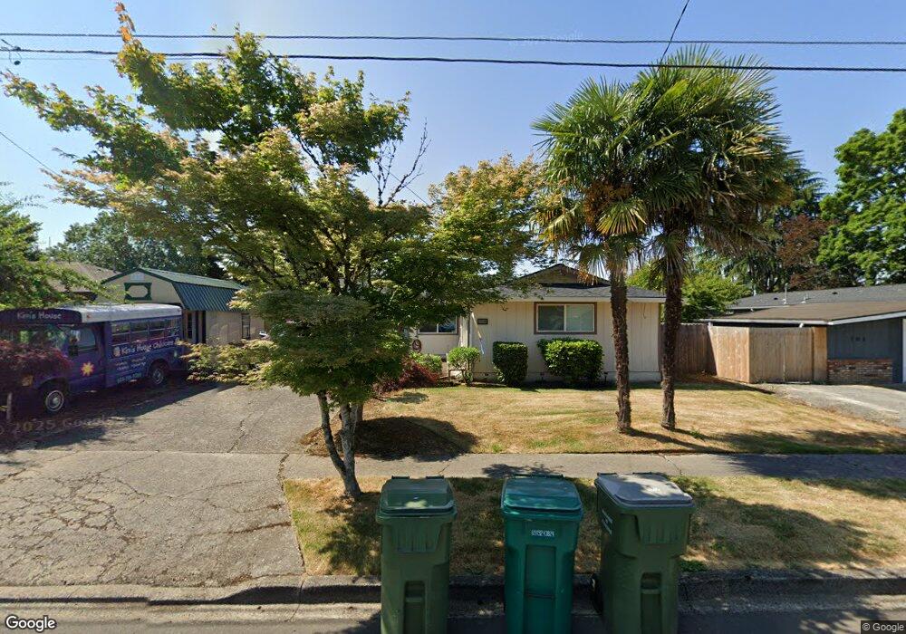 100 E 9th St, Newberg, OR 97132 - photo 1