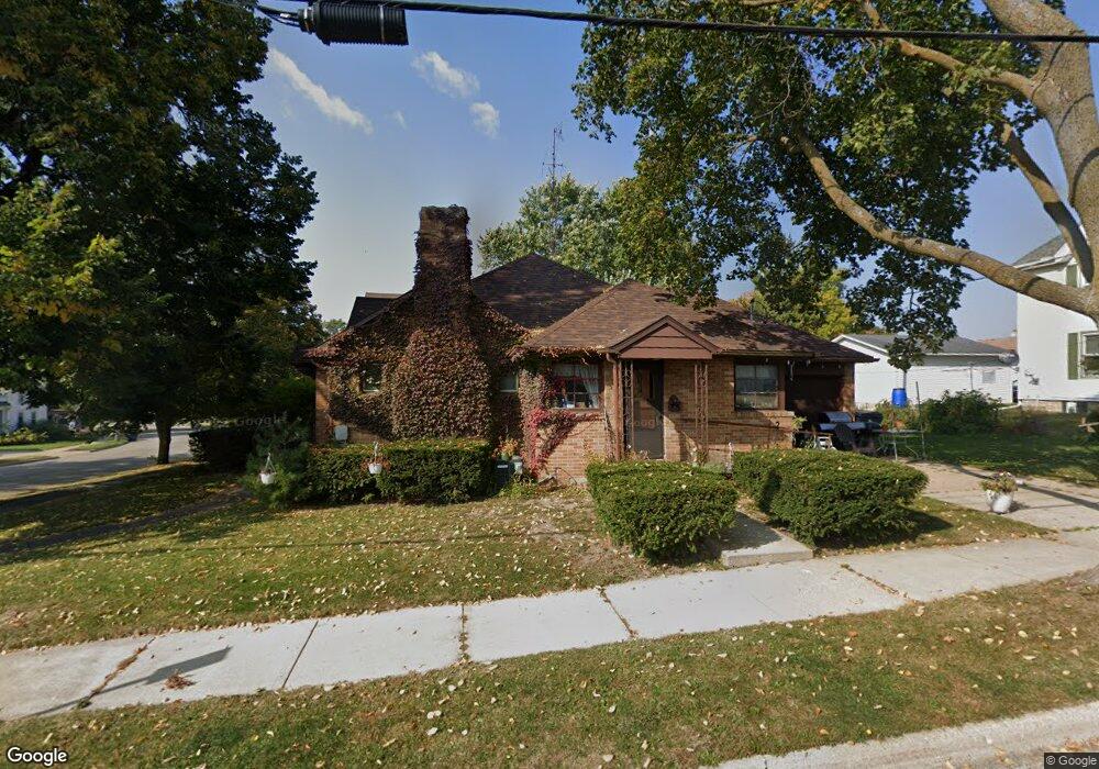 837 11th St, Monroe, WI 53566 - photo 1