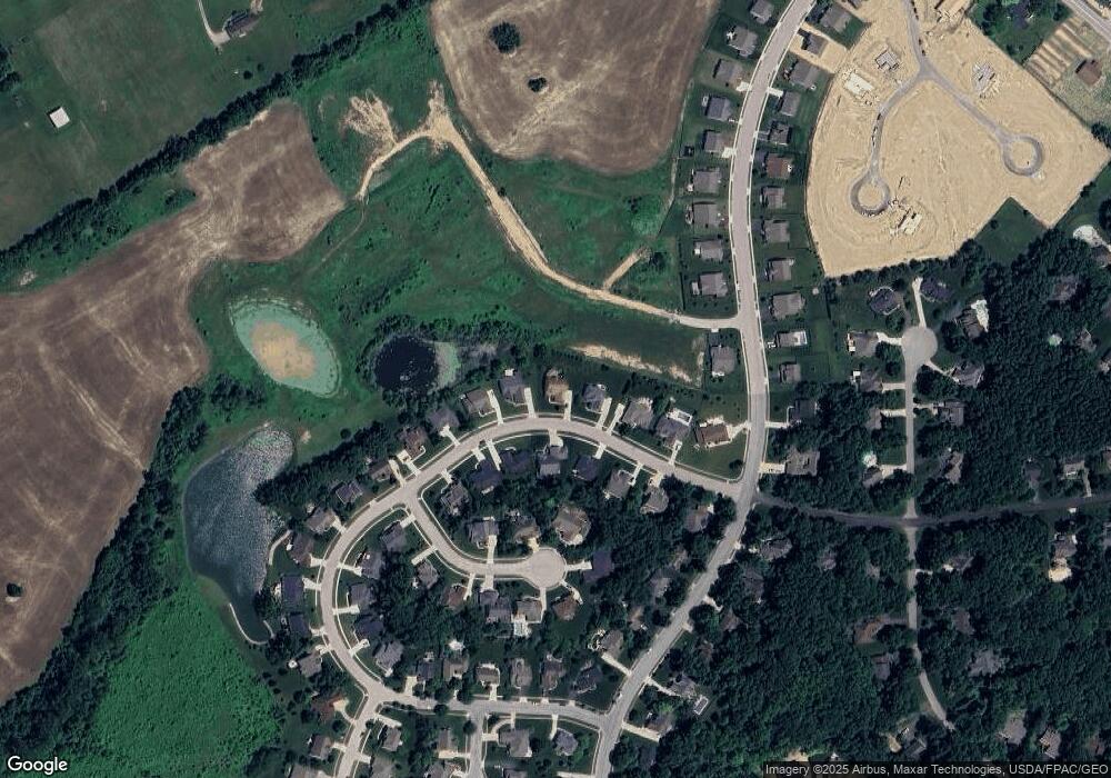 10685 Laguna Cir, Plain City, OH 43064 - photo 1