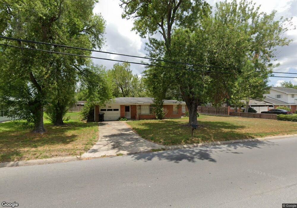 1010 W 6th St, Weslaco, TX 78596 - photo 1