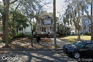 303 W 40th St, Savannah, GA 31401