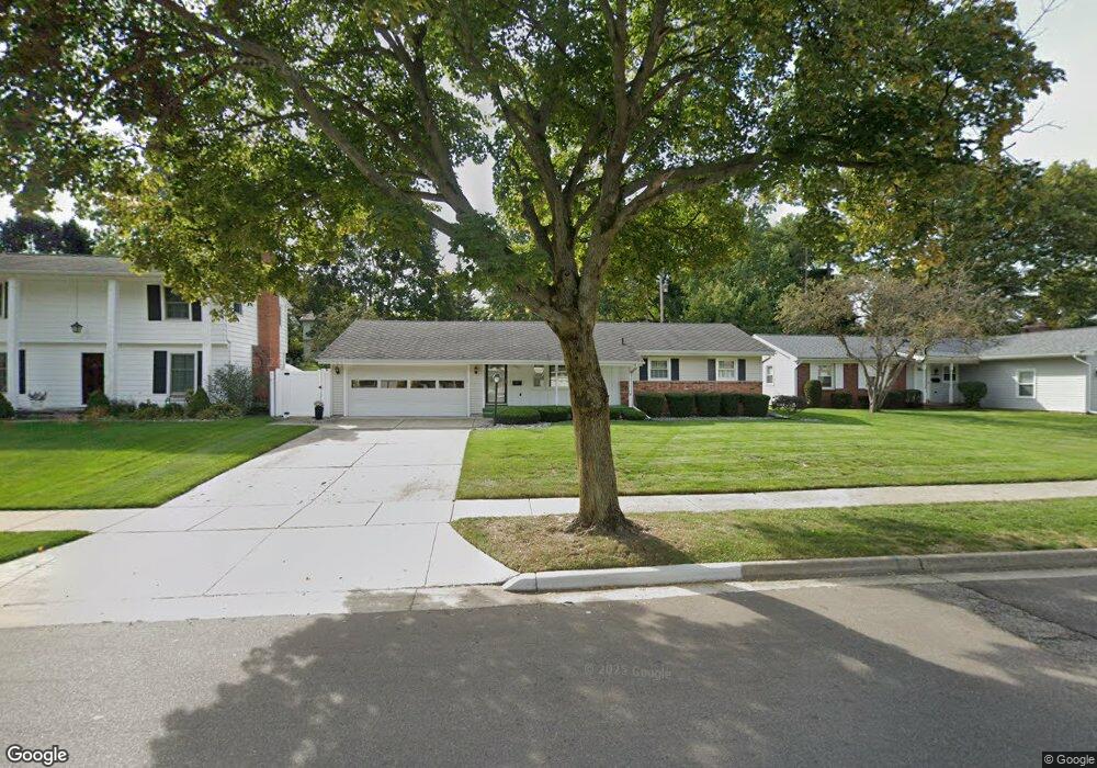 3407 Glasgow Dr, Lansing, MI 48911 - photo 1