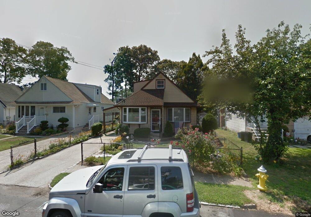 175 Waldo St, Copiague, NY 11726 - photo 1