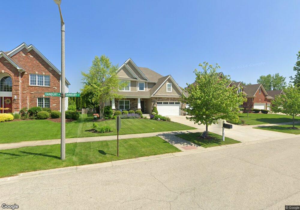 493 Danbury Dr, Oswego, IL 60543 - photo 1