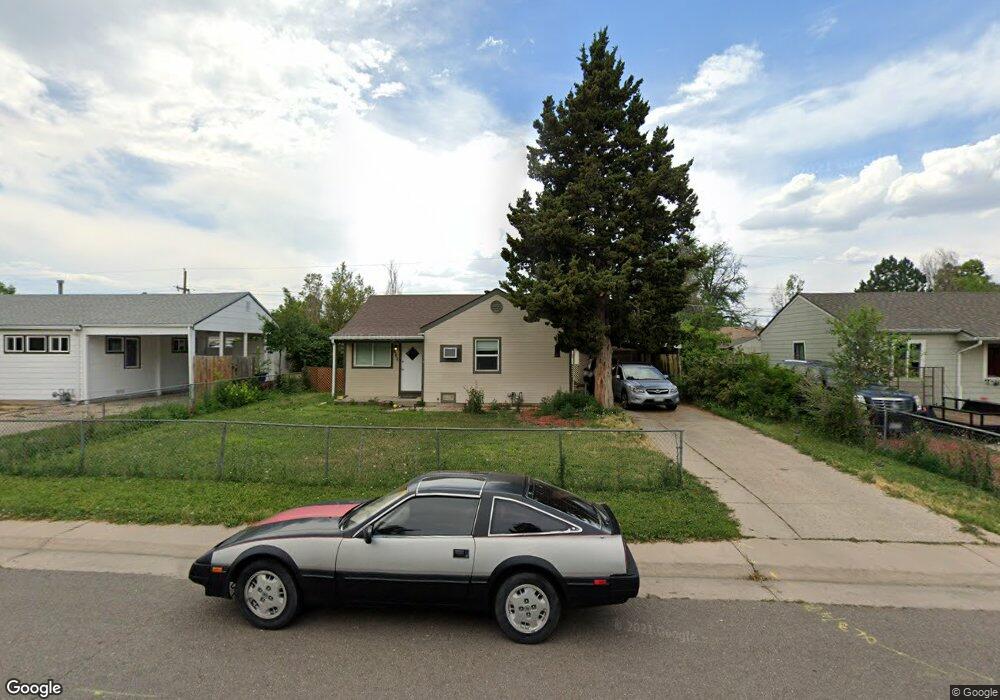 735 Kingston St, Aurora, CO 80010 - photo 1