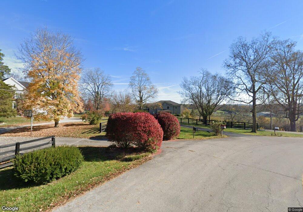 160 Colston Ln, Frankfort, KY 40601 - photo 1
