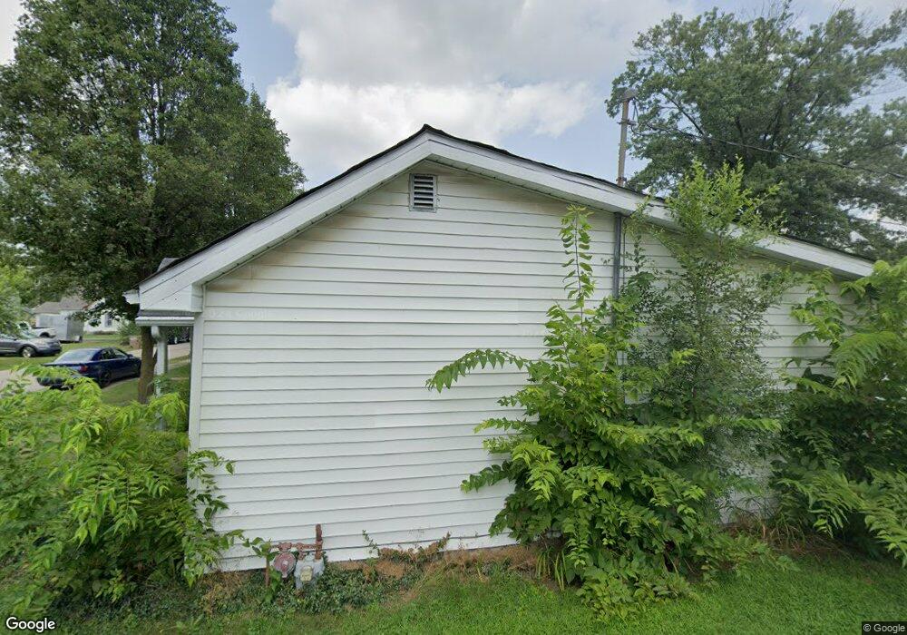 221 N Ross St, Columbus, IN 47201 - photo 1