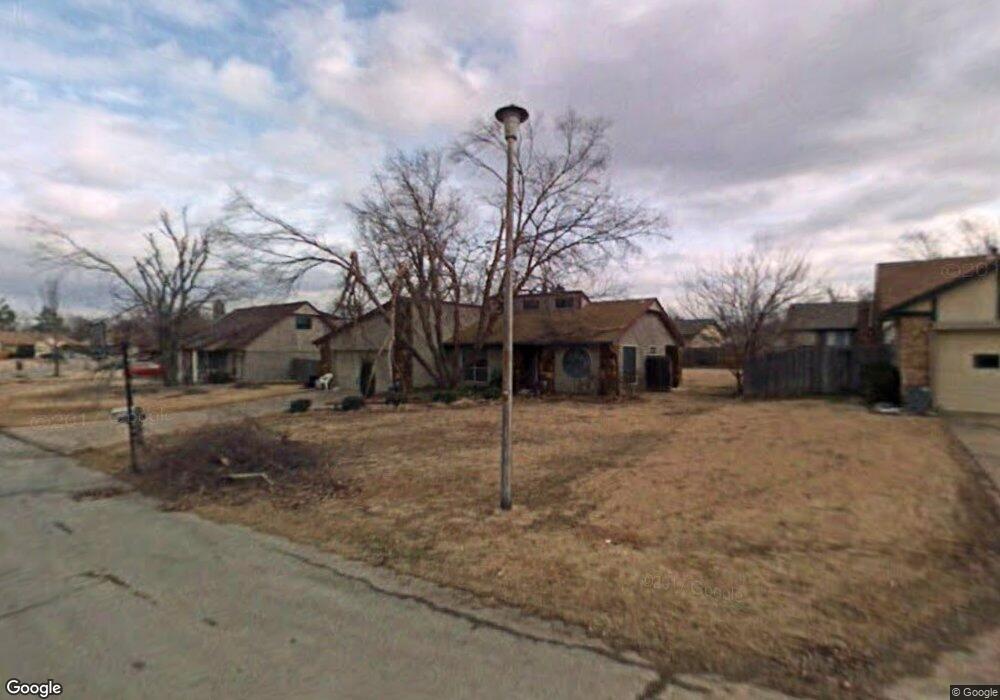 409 N Gardenia Ave, Broken Arrow, OK 74012 - photo 1