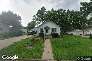 315 N Wedel Ave, Moundridge, KS 67107