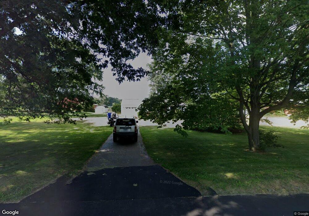 27 Middle Rd, Ellington, CT 06029 - photo 1