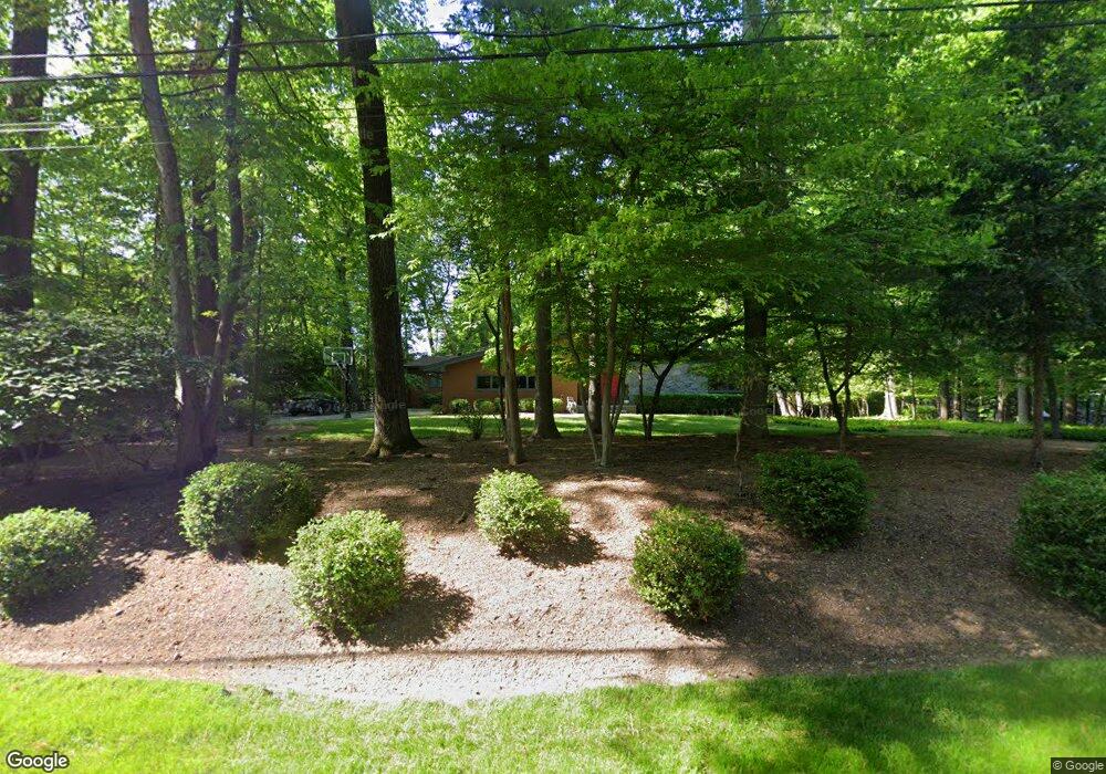 32 Sleepy Hollow Rd, Upper Saddle River, NJ 07458 - photo 1