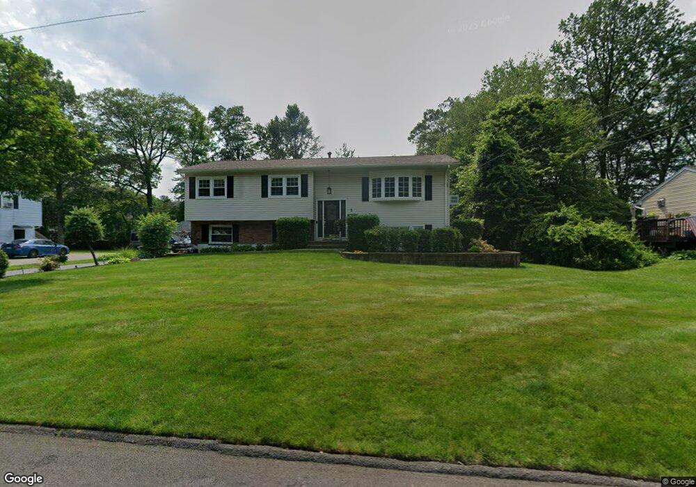 5 Bull Run, West Nyack, NY 10994 - photo 1